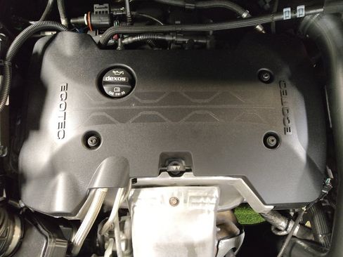 Used 2018 Chevrolet Equinox LT image 30