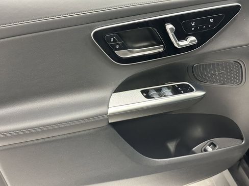 New 2026 Mercedes-Benz GLC 300 image 10