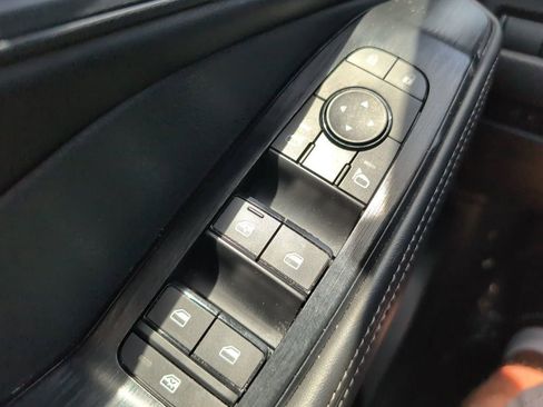 Used 2023 Nissan Rogue SV w/ SV Premium Package FWD image 22