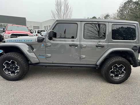 Used 2022 Jeep Wrangler Unlimited Rubicon 4xe w/ Steel Bumper Group image 11