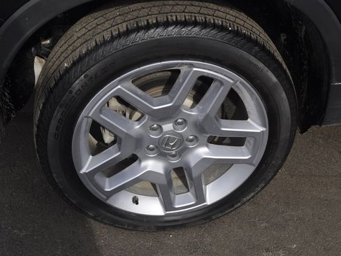 Certified 2024 Honda Passport EX-L image 9