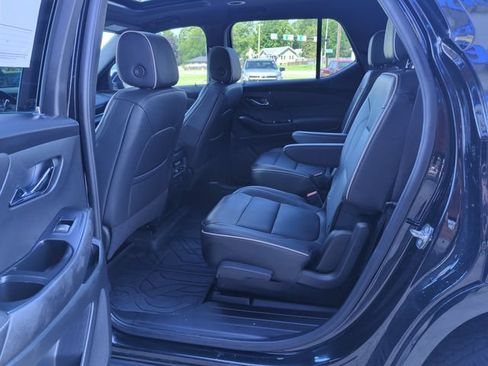 Used 2023 Chevrolet Traverse Premier w/ LPO, Floor Liner Package FWD image 24