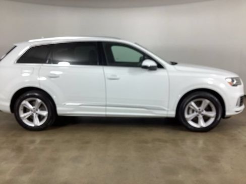 Used 2021 Audi Q7 3.0T Premium w/ Convenience Package AWD/4WD image 4