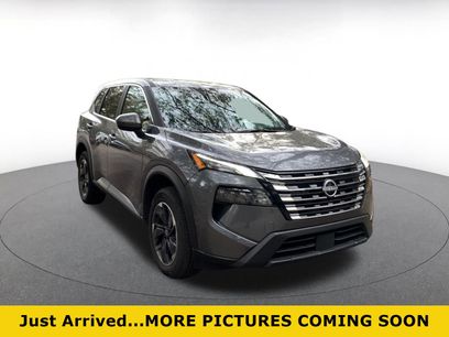 Used 2025 Nissan Rogue SV