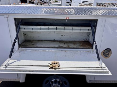 Used 2008 Chevrolet Silverado 2500 W/T RWD image 19