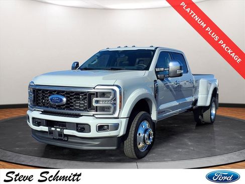 Used 2025 Ford F450 Platinum w/ Platinum Plus Package image 1