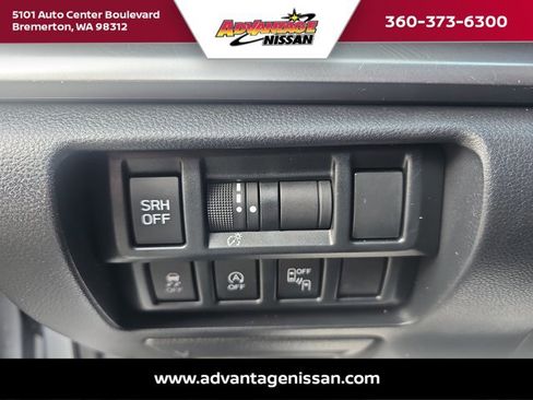 Used 2020 Subaru Crosstrek 2.0i Limited w/ Popular Package #4 image 10