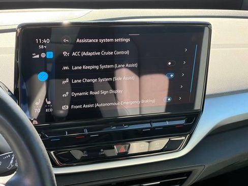 Used 2022 Volkswagen ID.4 Pro S image 11