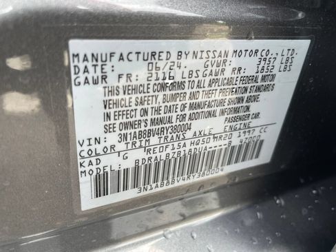Used 2024 Nissan Sentra S FWD image 23