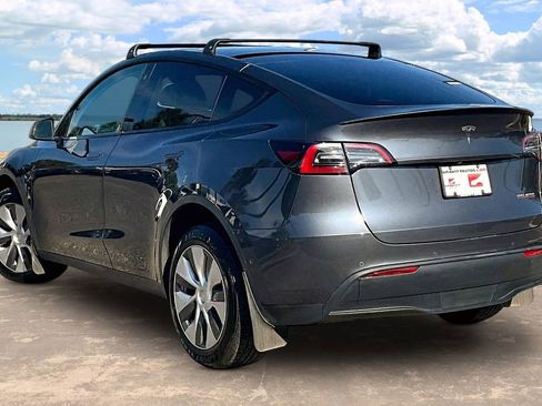 Used 2022 Tesla Model Y Performance AWD/4WD image 4