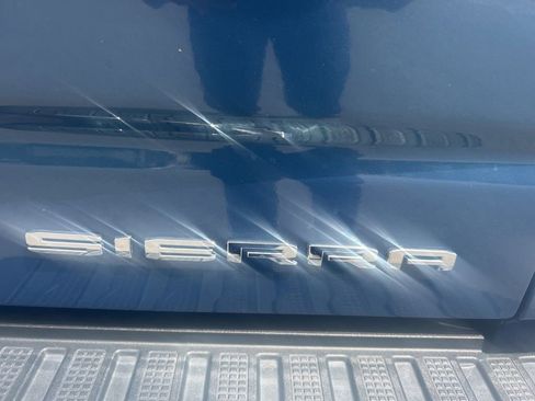 Used 2024 GMC Sierra 1500 Denali w/ Denali Reserve Package AWD/4WD image 6