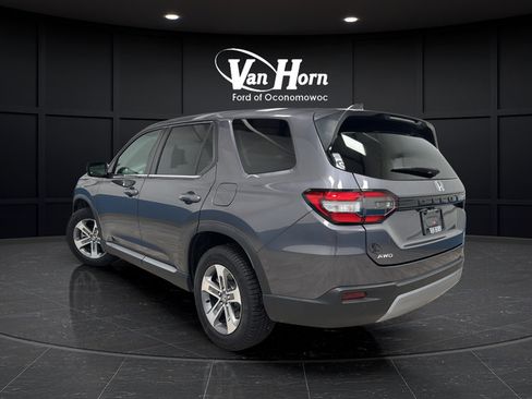 Used 2023 Honda Pilot EX-L image 5