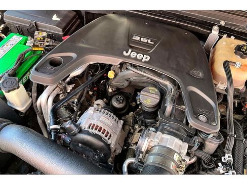 Used 2020 Jeep Gladiator Rubicon AWD/4WD image 36