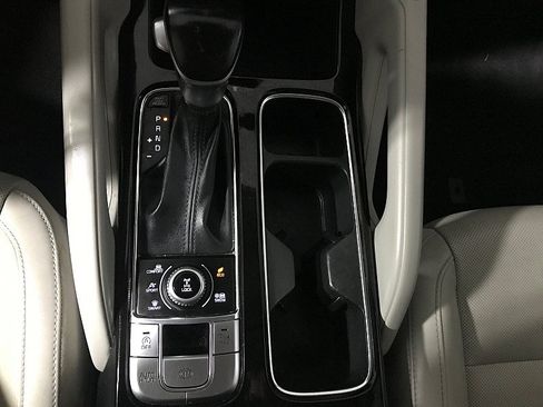 Used 2020 Kia Telluride S AWD/4WD image 30