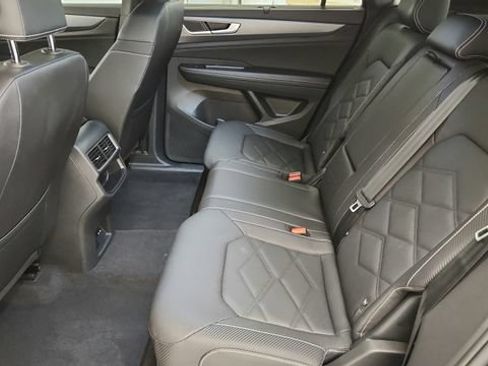 Used 2026 Volkswagen Atlas Cross Sport SE AWD/4WD image 22