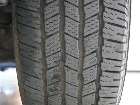 Used 2013 Ford F150 XLT w/ Luxury Equipment Group image 23