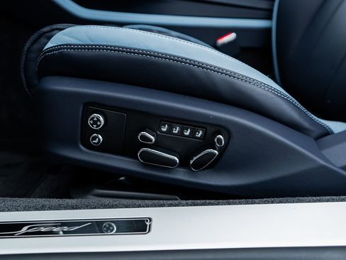 Used 2024 Bentley Continental GT Speed image 33