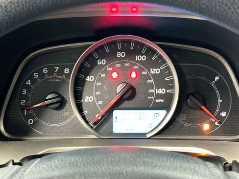 Used 2015 Toyota RAV4 LE image 10