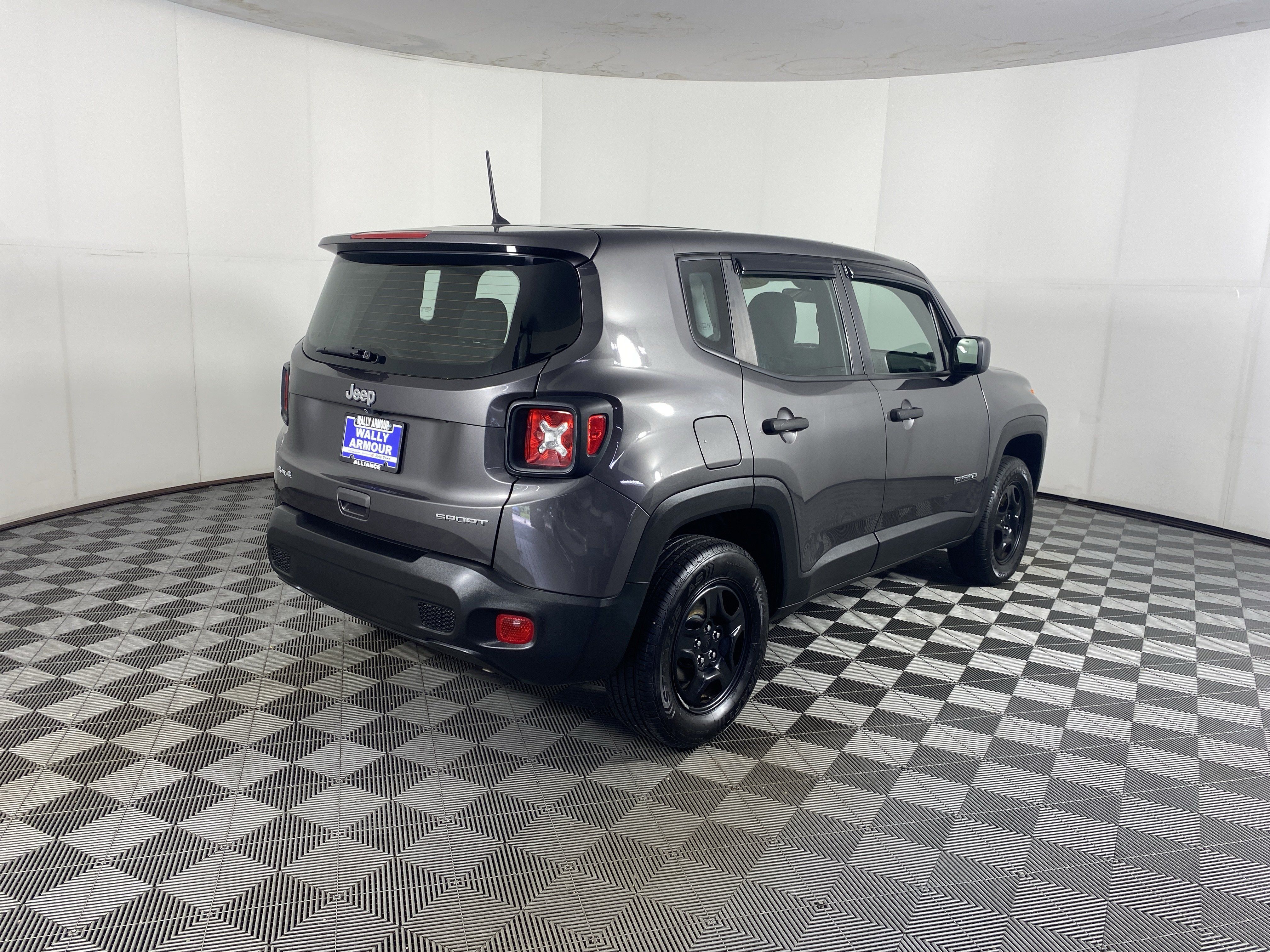 Used 2019 Jeep Renegade Sport AWD/4WD image 6