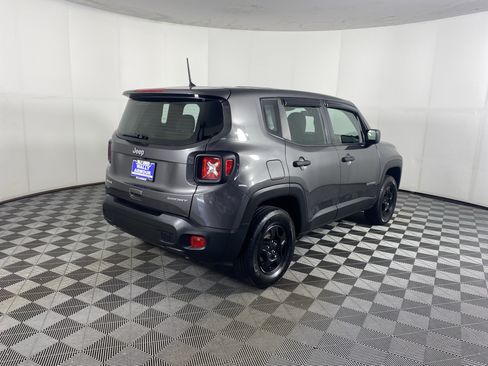 Used 2019 Jeep Renegade Sport AWD/4WD image 6
