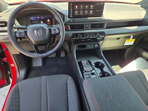 New 2026 Honda Pilot Sport image 19