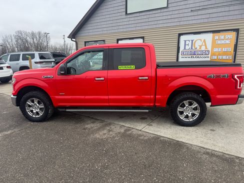 Used 2015 Ford F150 XLT w/ Equipment Group 302A Luxury image 8