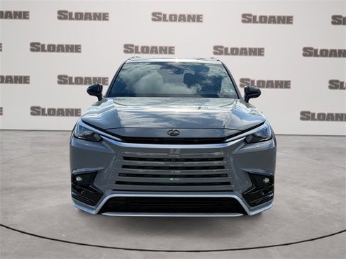 Used 2026 Lexus TX 500h AWD w/ Technology Package image 8