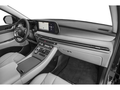 Used 2025 Hyundai Palisade SEL FWD image 18