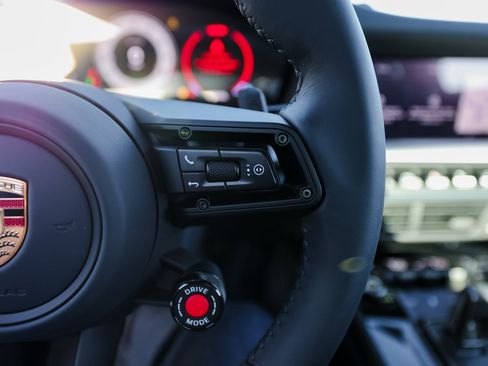 New 2026 Porsche 911 Carrera GTS image 16