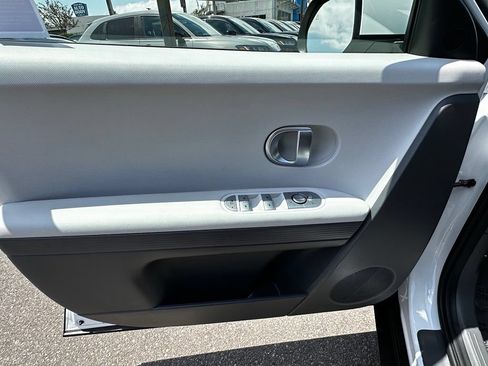 Used 2024 Hyundai Ioniq 5 SEL RWD image 21