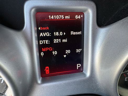 Used 2017 Dodge Journey SXT w/ Blacktop Package image 19