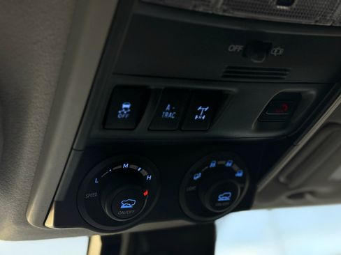 Used 2022 Toyota 4Runner TRD Off-Road image 22