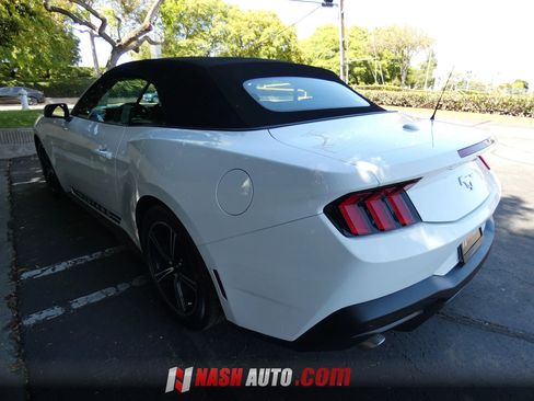 Used 2024 Ford Mustang Convertible RWD image 63