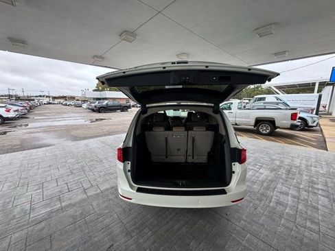 Used 2019 Honda Odyssey EX-L image 8