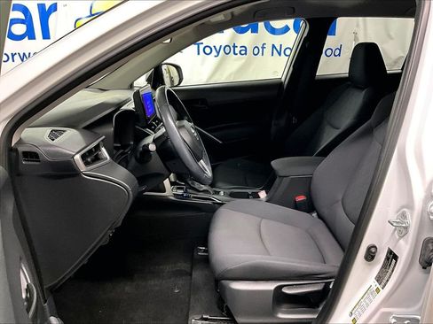 Certified 2023 Toyota Corolla Cross LE AWD/4WD image 10
