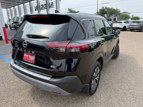 Certified 2023 Nissan Rogue SV w/ SV Premium B Package FWD image 7