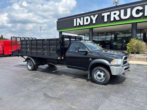 Used 2014 RAM 5500 Tradesman w/ Power & Remote Entry Group RWD image 2