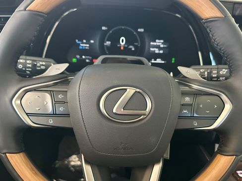 New 2026 Lexus RX 450h AWD w/ Convenience Package image 10