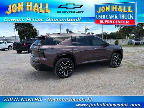 Used 2025 Chevrolet Traverse High Country w/ LPO, Floor Liner Package FWD image 8