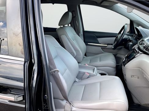Used 2015 Honda Odyssey EX-L image 27