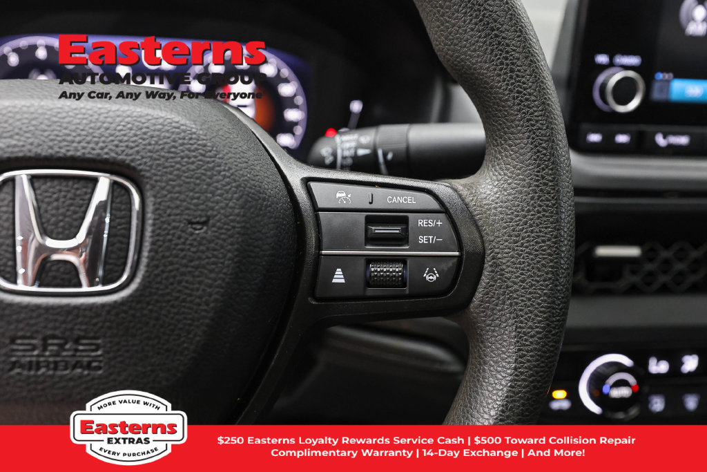 Used 2023 Honda Accord EX image 17