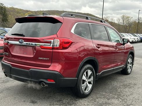Certified 2025 Subaru Ascent Premium AWD/4WD image 4
