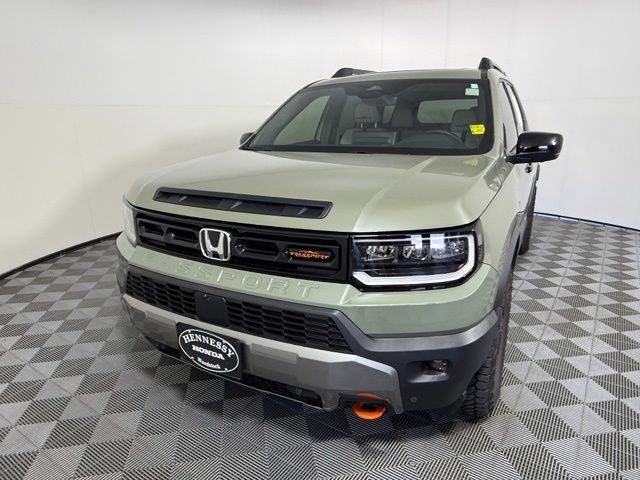Used 2026 Honda Passport TrailSport Elite image 3