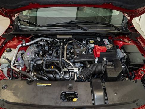 Certified 2021 Nissan Sentra SV image 18