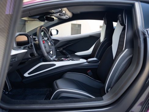 Used 2026 Lamborghini Revuelto AWD/4WD image 66