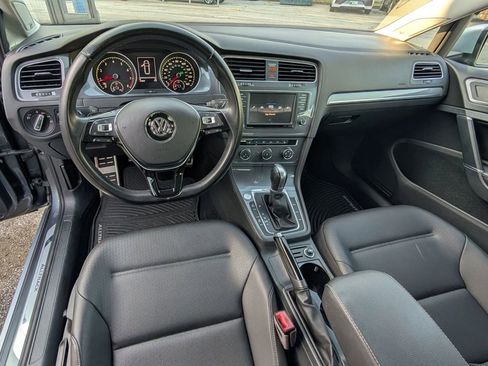 Used 2017 Volkswagen Golf Alltrack SE image 19