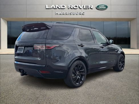 Used 2025 Land Rover Discovery Dynamic SE AWD/4WD image 4