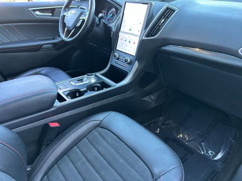 Used 2023 Ford Edge ST-Line image 15