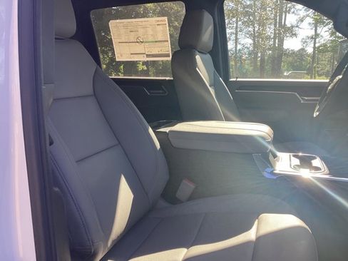 New 2026 GMC Sierra 2500 SLT w/ SLT Premium Package AWD/4WD image 25