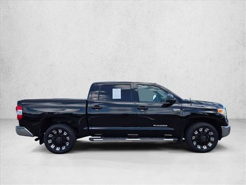 Used 2016 Toyota Tundra SR5 w/ SR5 Upgrade Package RWD image 4